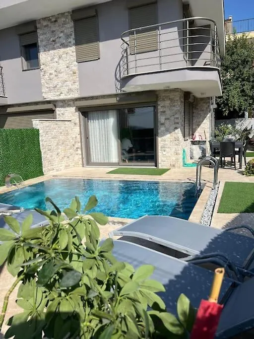 Oezel Havuzlu Villa Ruezgar Kusadasi 0*,  Turkey