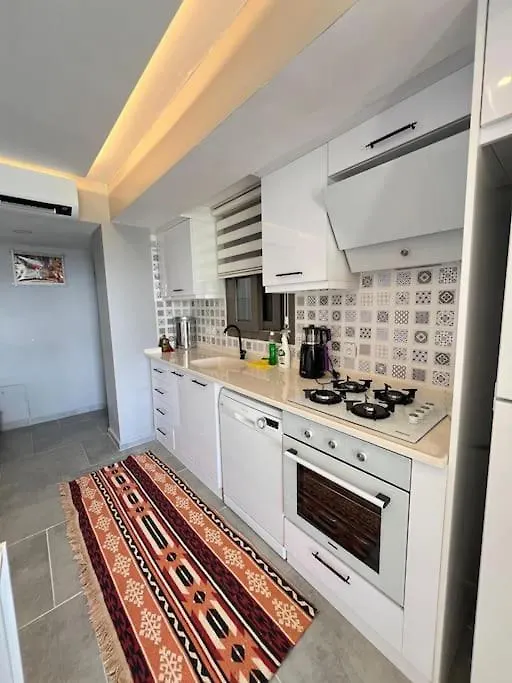 Oezel Havuzlu Villa Ruezgar Kusadasi Turkey
